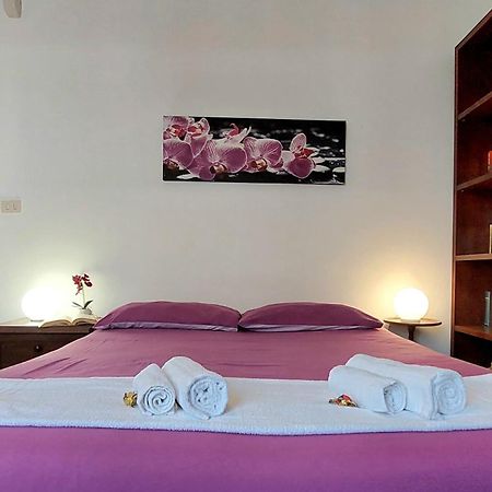 Da Fabio E Francesca - Holiday Apartment เวโรนา ภายนอก รูปภาพ