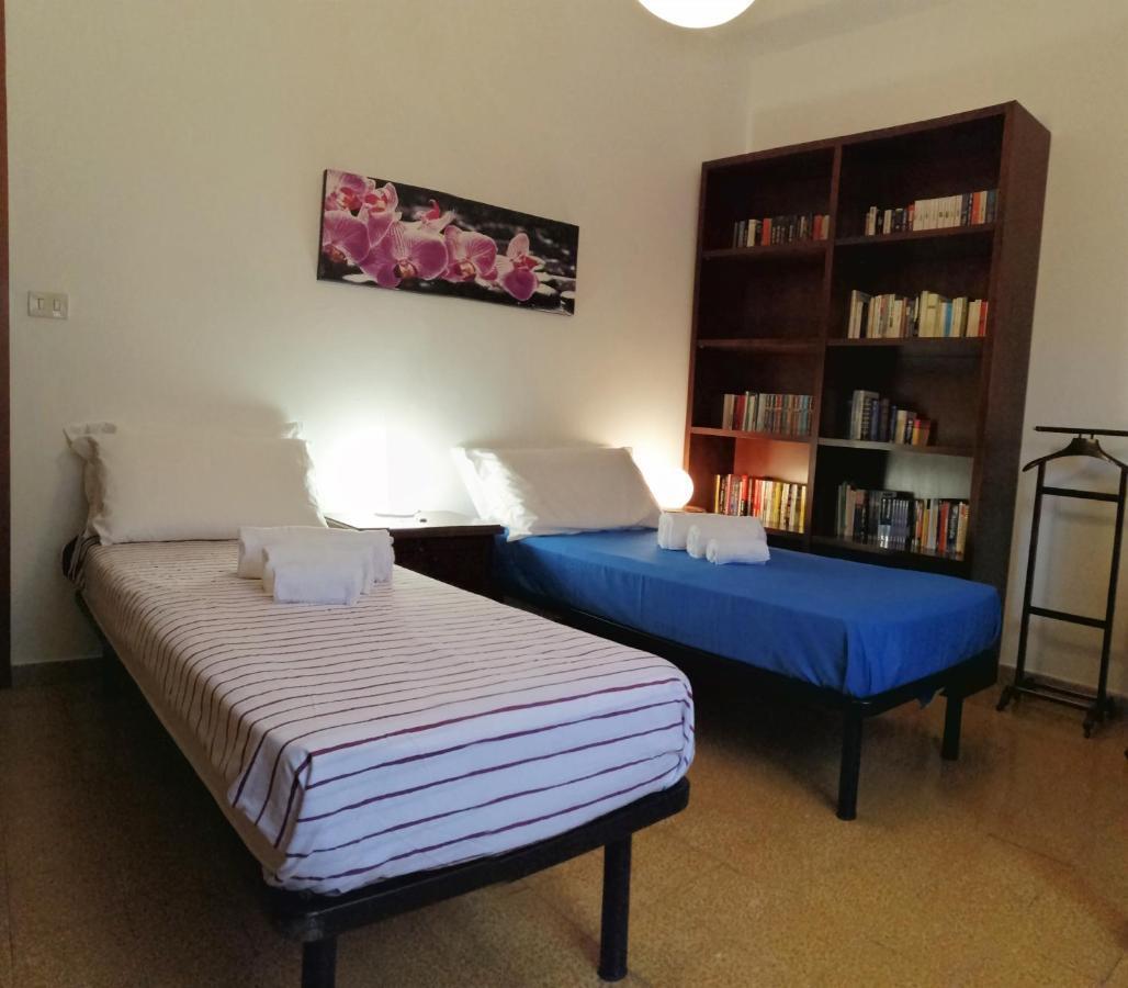 Da Fabio E Francesca - Holiday Apartment เวโรนา ภายนอก รูปภาพ